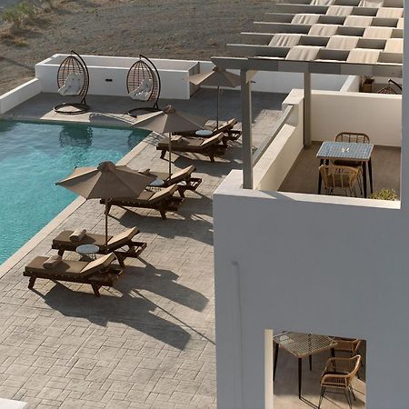 Kedros Milos Suites Адамас Екстер'єр фото