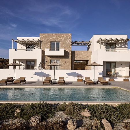 Kedros Milos Suites Адамас Екстер'єр фото