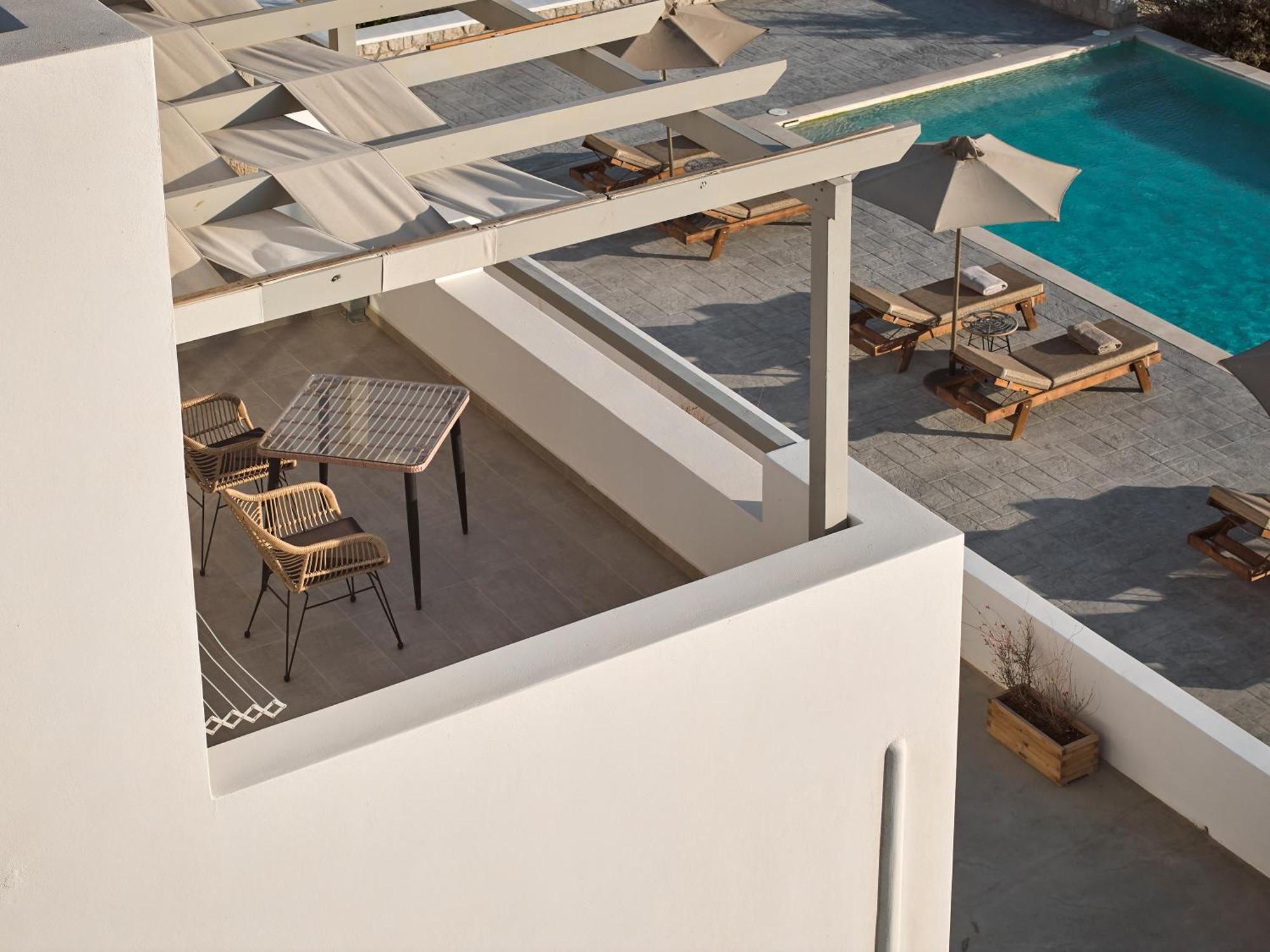 Kedros Milos Suites Адамас Екстер'єр фото