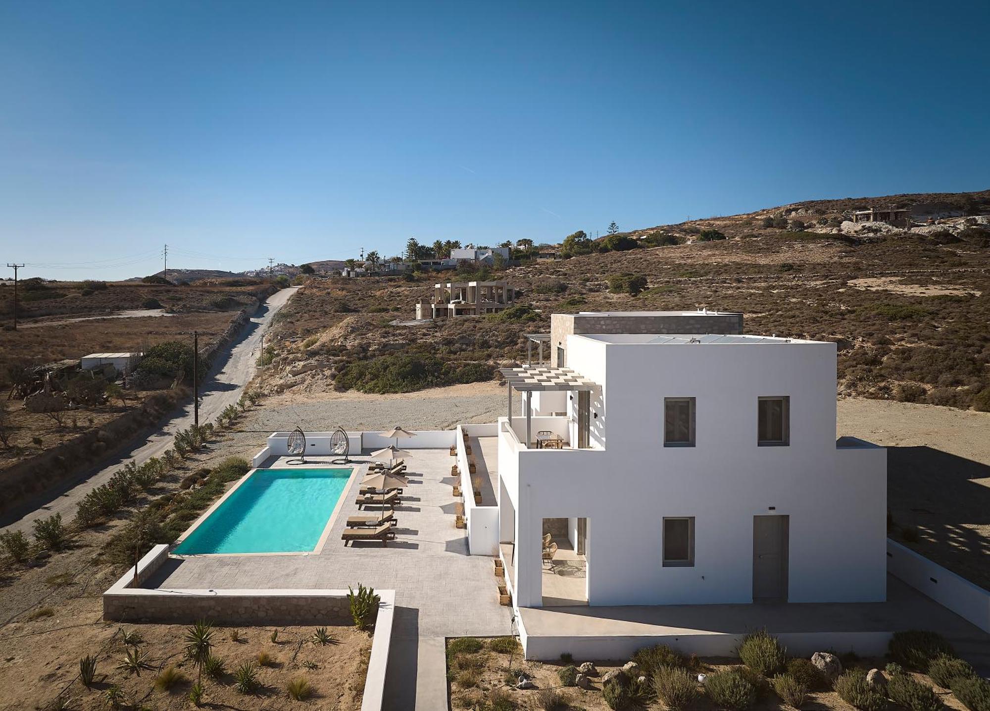 Kedros Milos Suites Адамас Екстер'єр фото