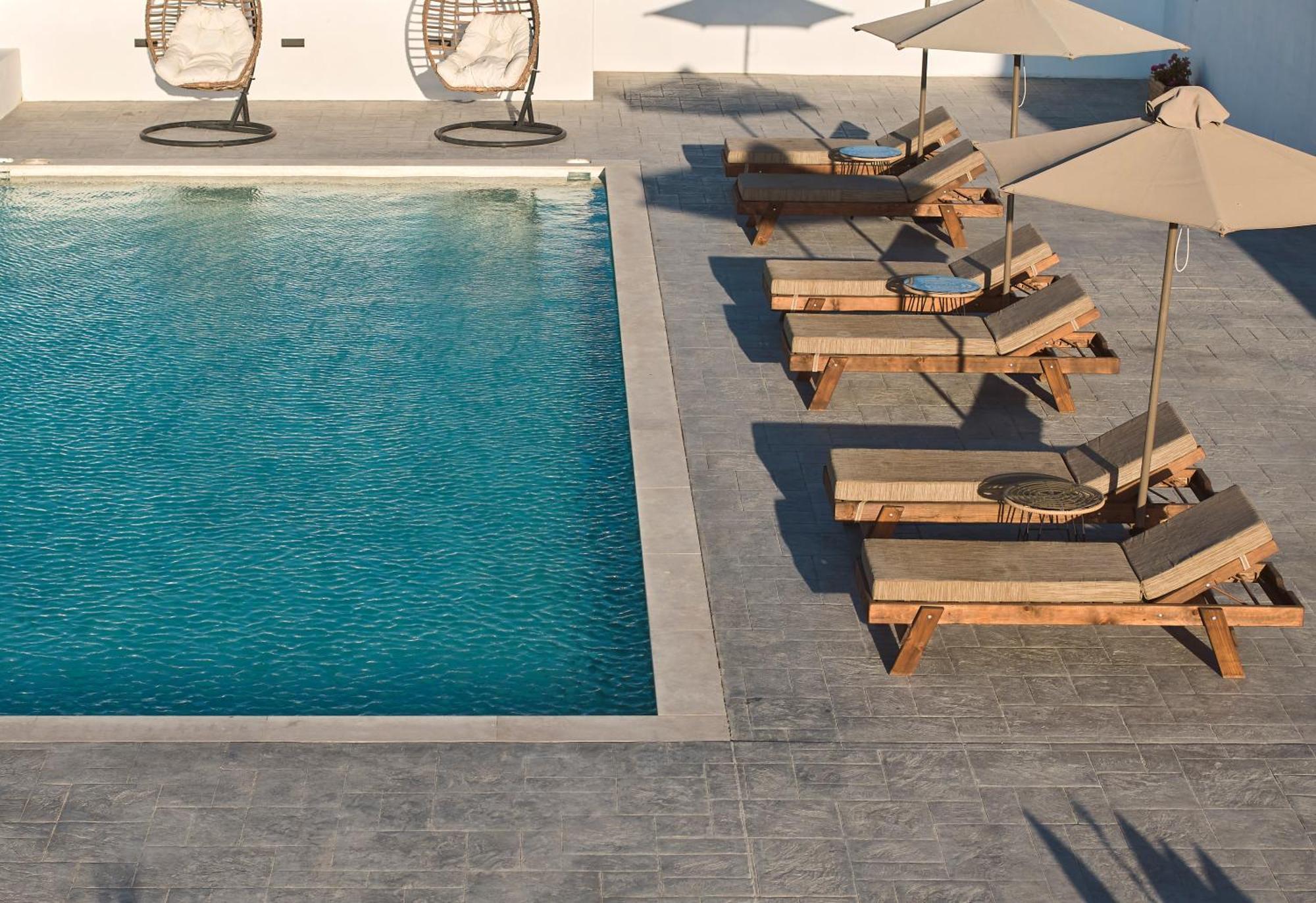 Kedros Milos Suites Адамас Екстер'єр фото