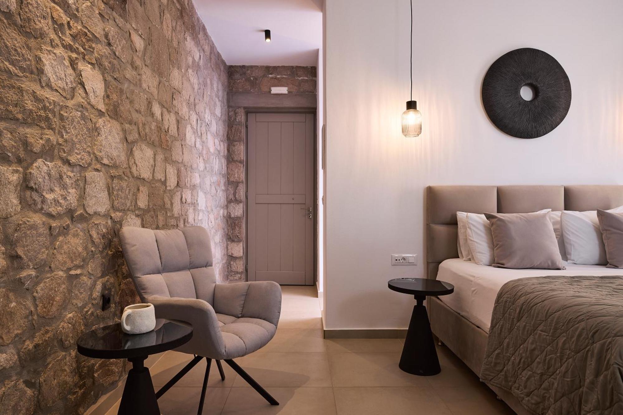 Kedros Milos Suites Адамас Екстер'єр фото