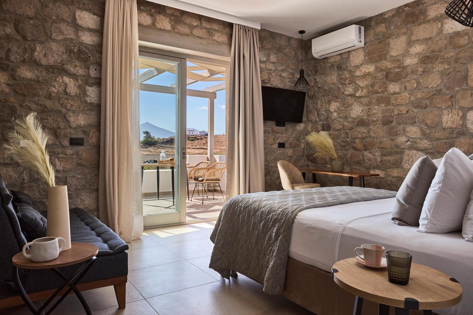 Kedros Milos Suites Адамас Номер фото