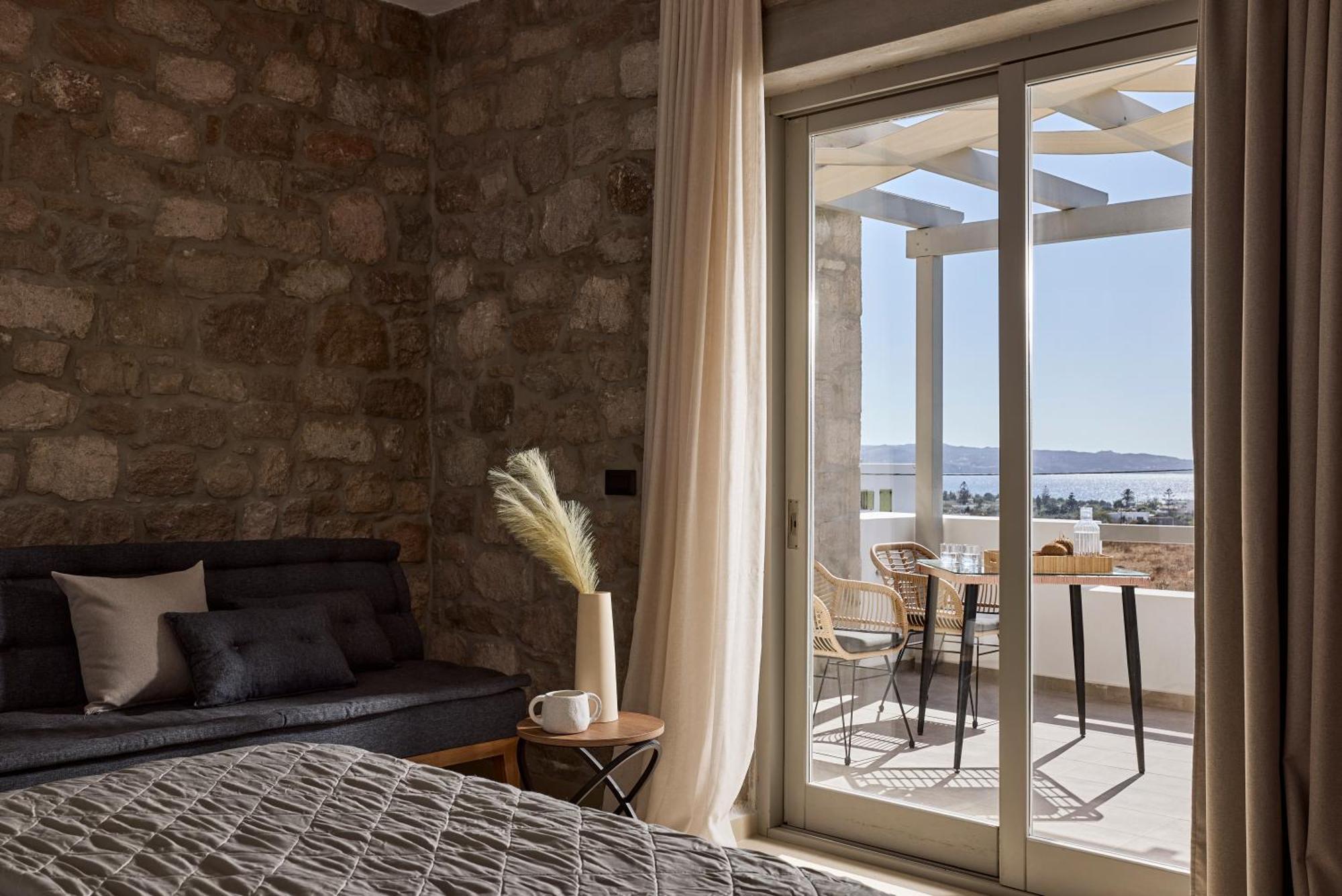 Kedros Milos Suites Адамас Номер фото