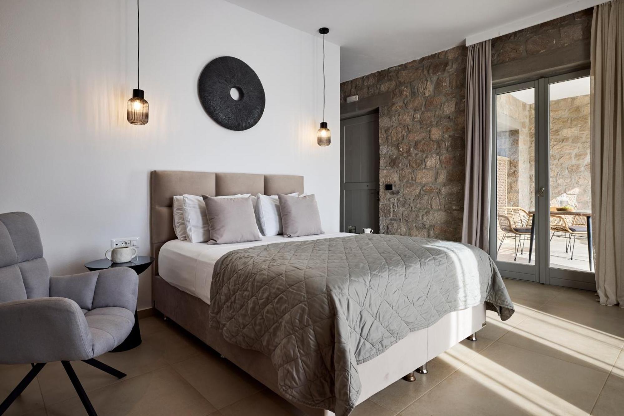 Kedros Milos Suites Адамас Номер фото