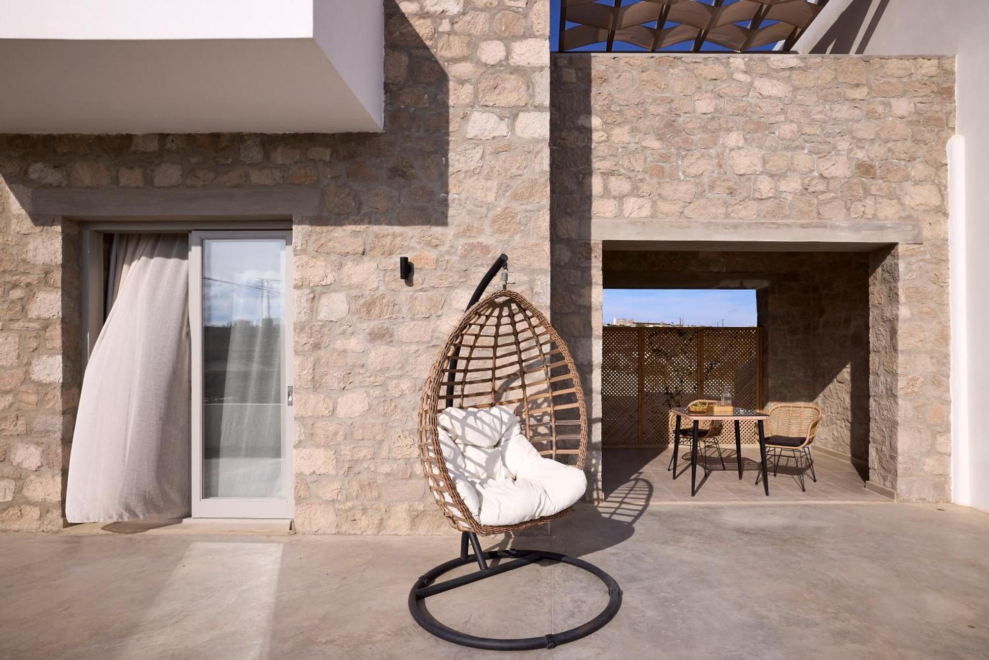 Kedros Milos Suites Адамас Екстер'єр фото