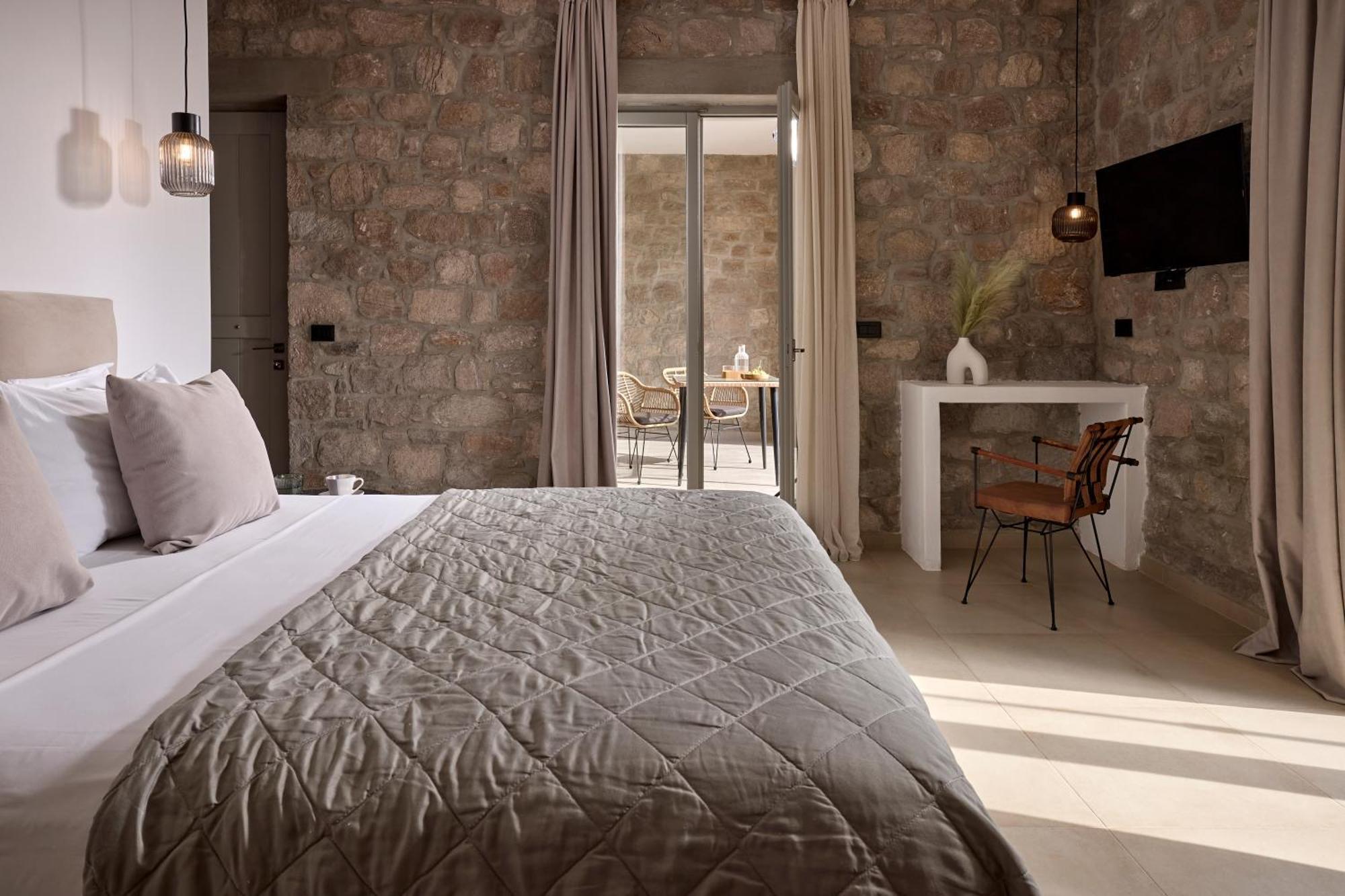 Kedros Milos Suites Адамас Номер фото